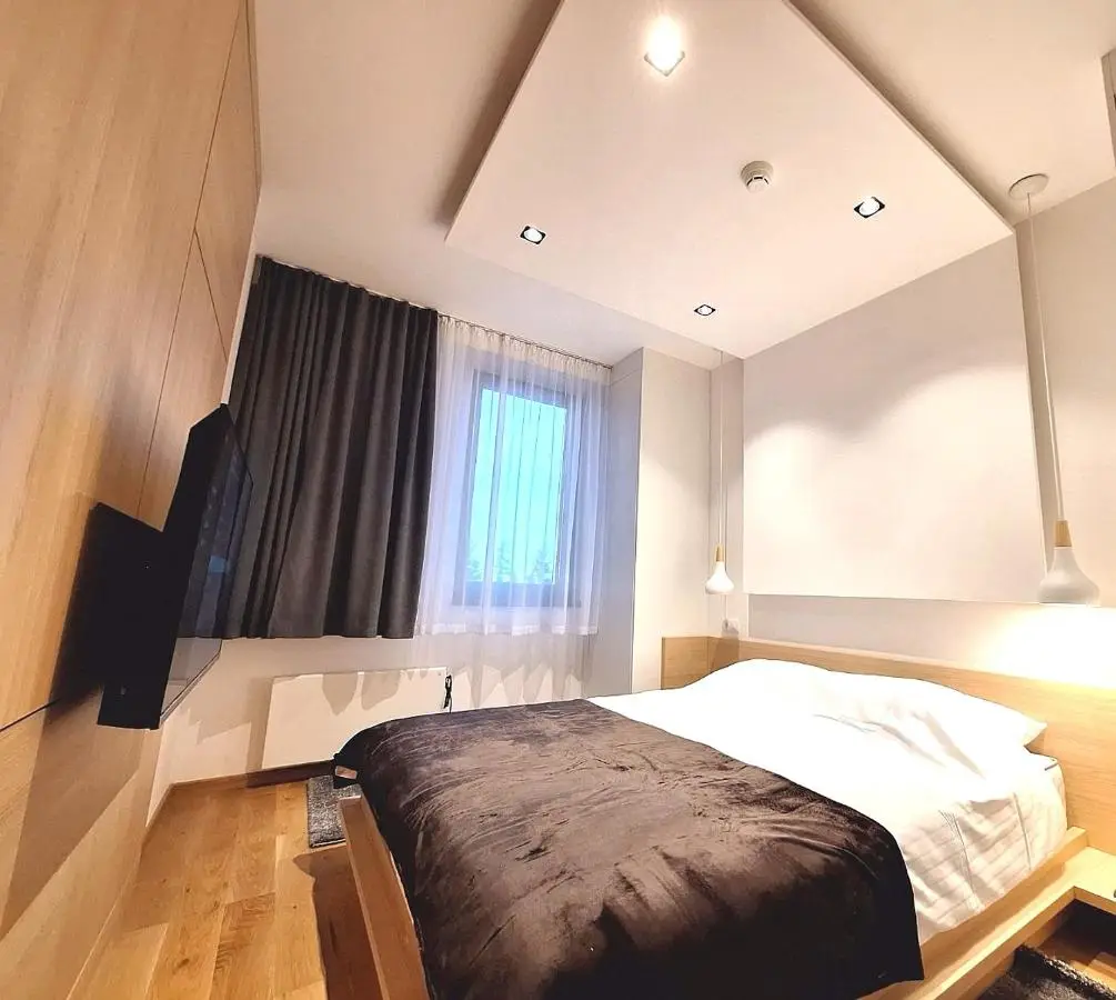 Apartman Vuk, Apart hotel Zlatni javor