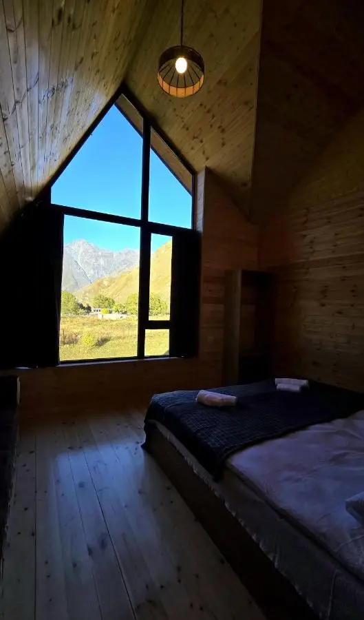 Grand Mountain Cottage