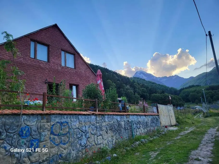 Peak House