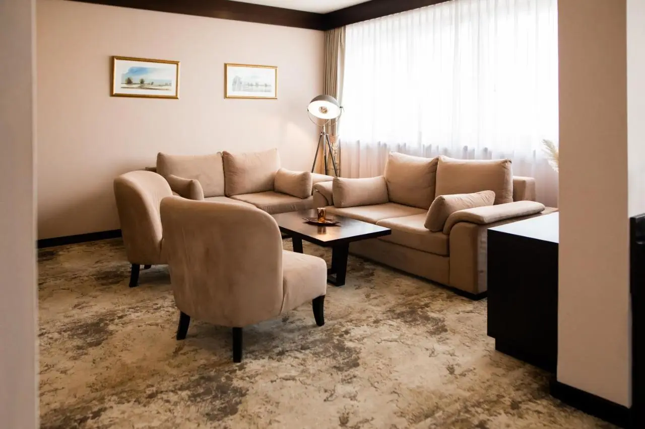 Malak Regency Hotel