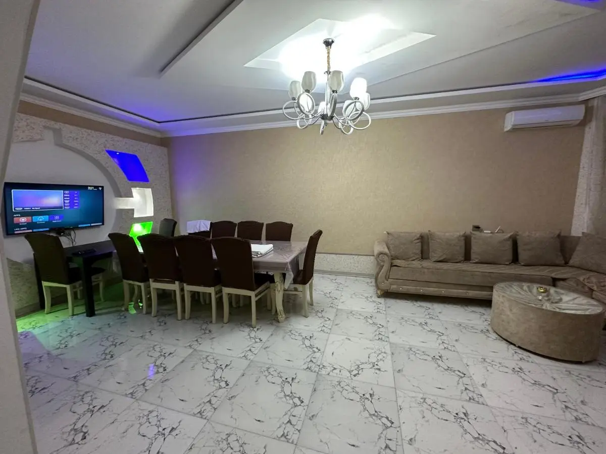 Friend's House