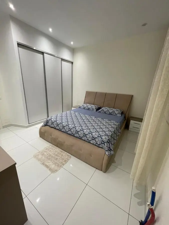 Franco Apartments