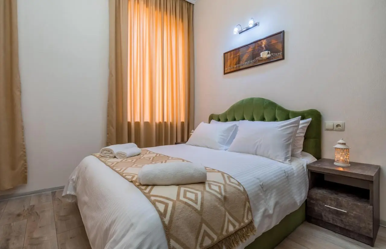 Golden Light Hotel