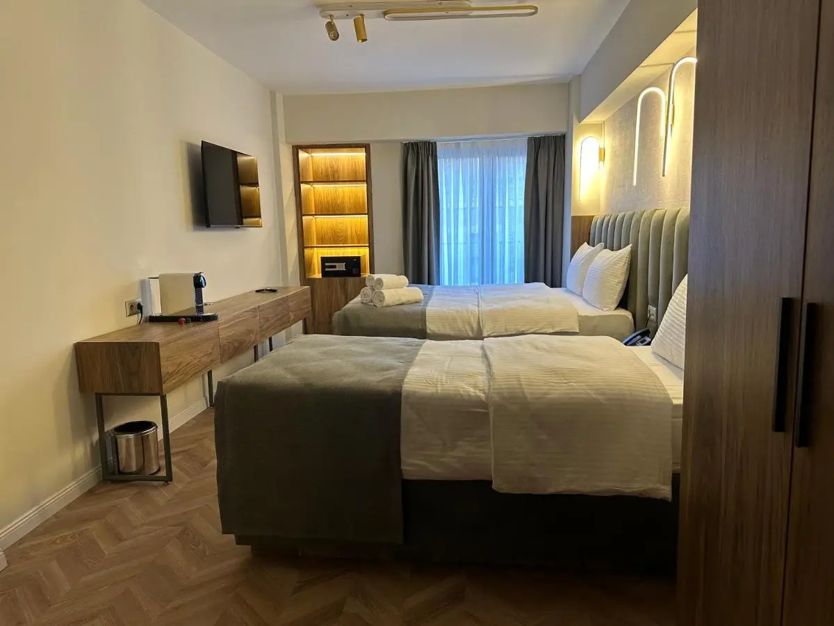 Iris Han Hotel