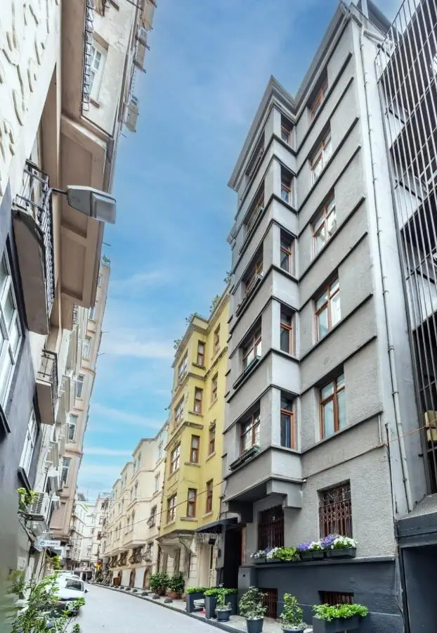 Big Urban Stay Taksim &With Sea Vıew