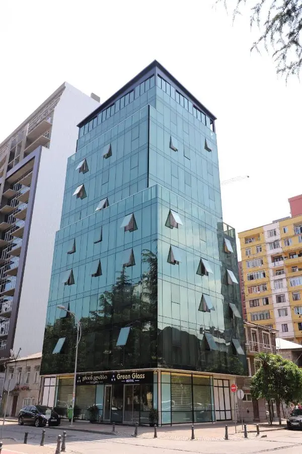 Hotel Green Glass