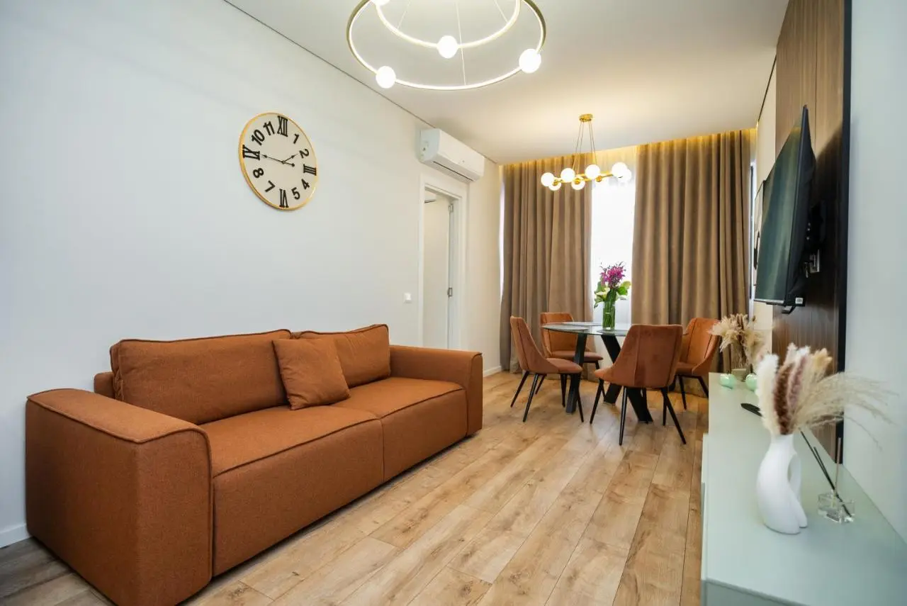 Home Select Tirana 6