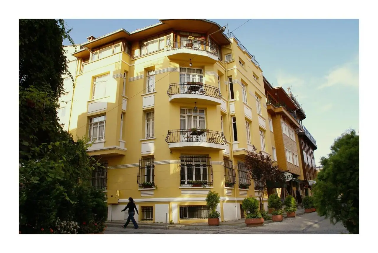 Seven Hills Boutique Hotel