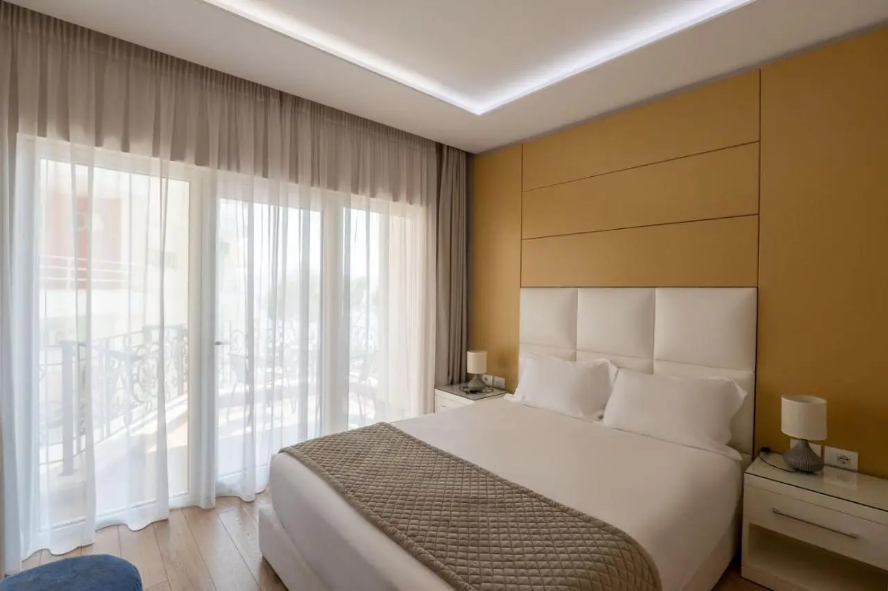 AMI MAR Hotel