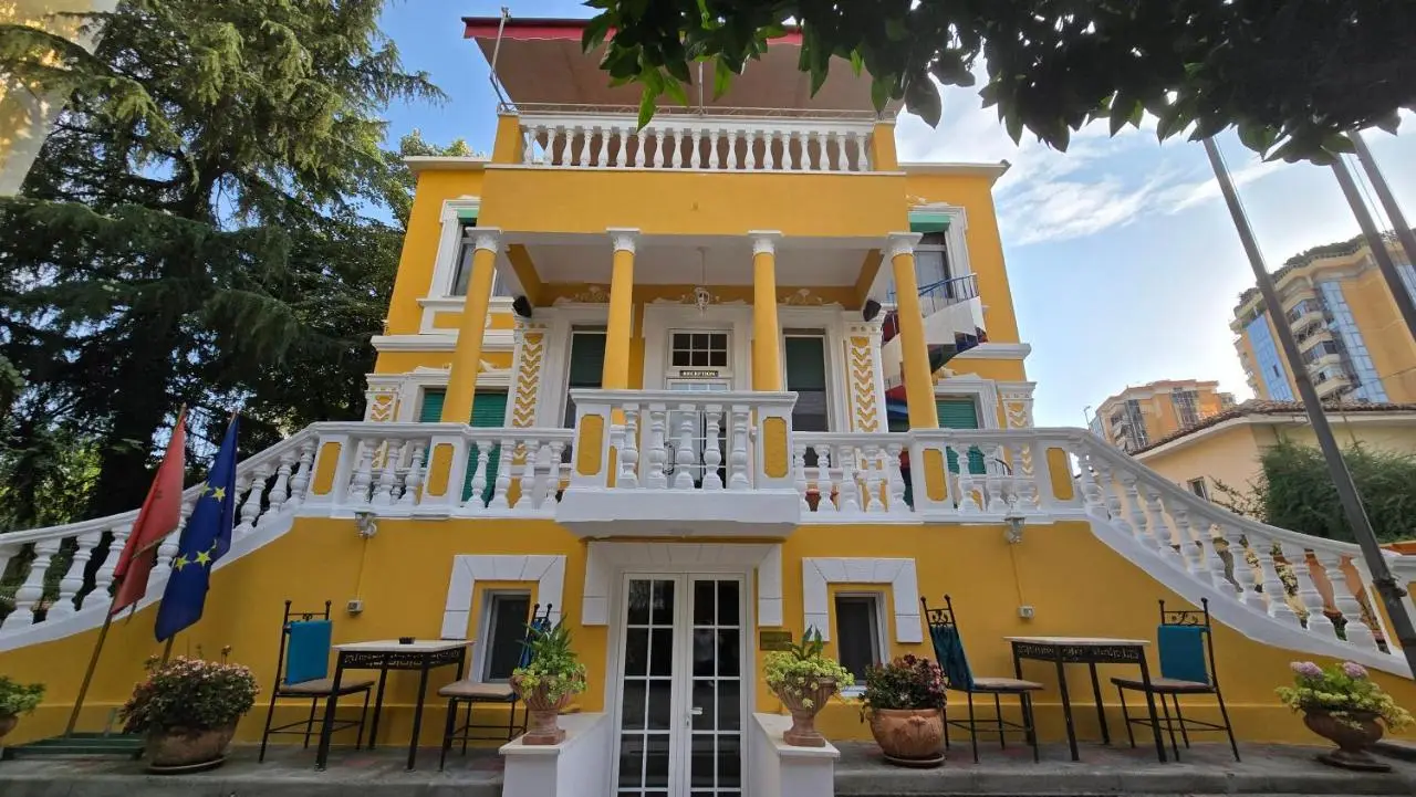 HOTEL VILA 15 - CENTER
