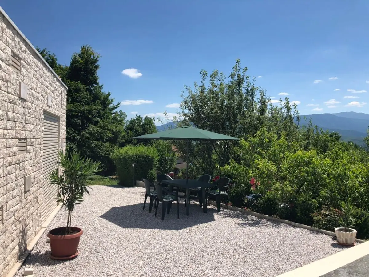 Woodrock Villa