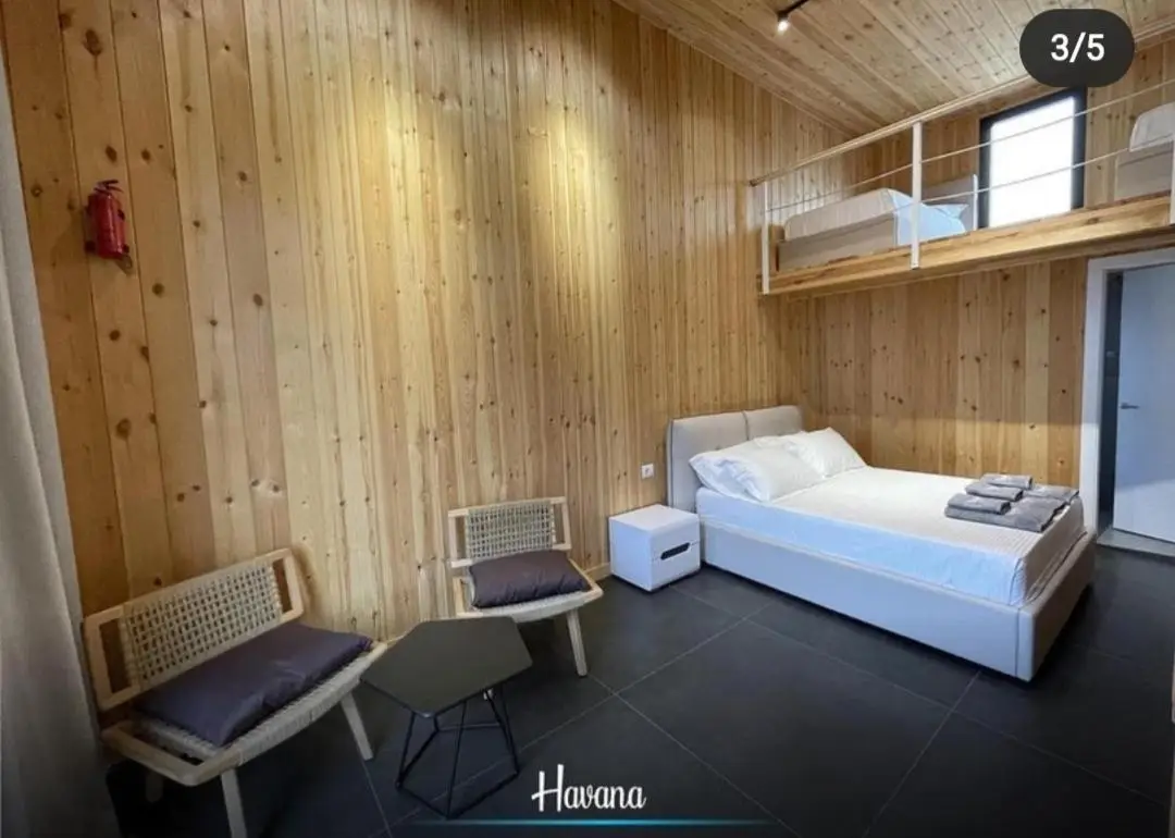 HAVANA HOUSE