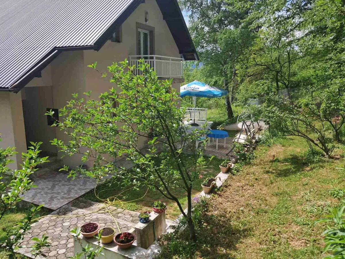 Entire 3 floor house