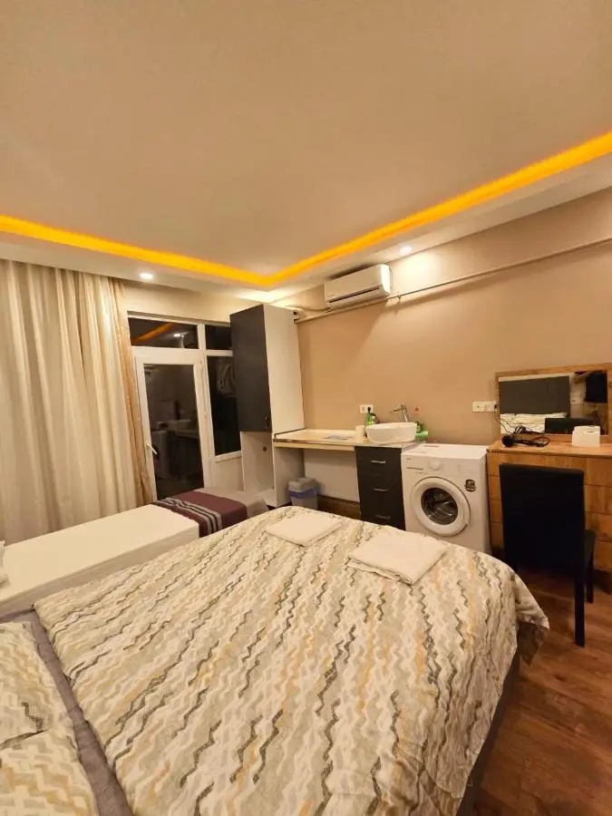 White Lotus Suites