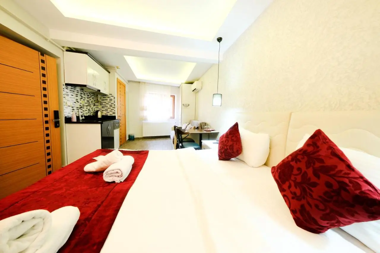 Taksim Celebi Suites