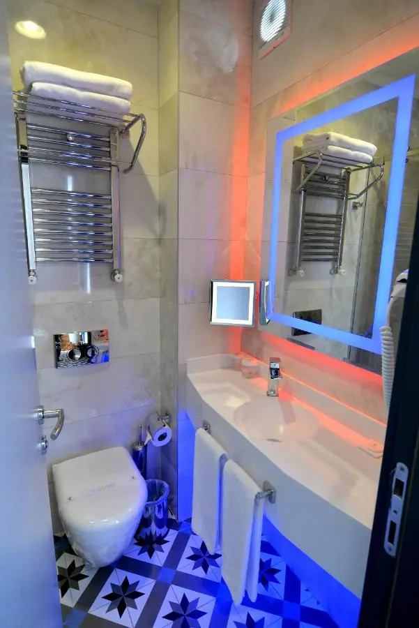 Pera Luna Residence