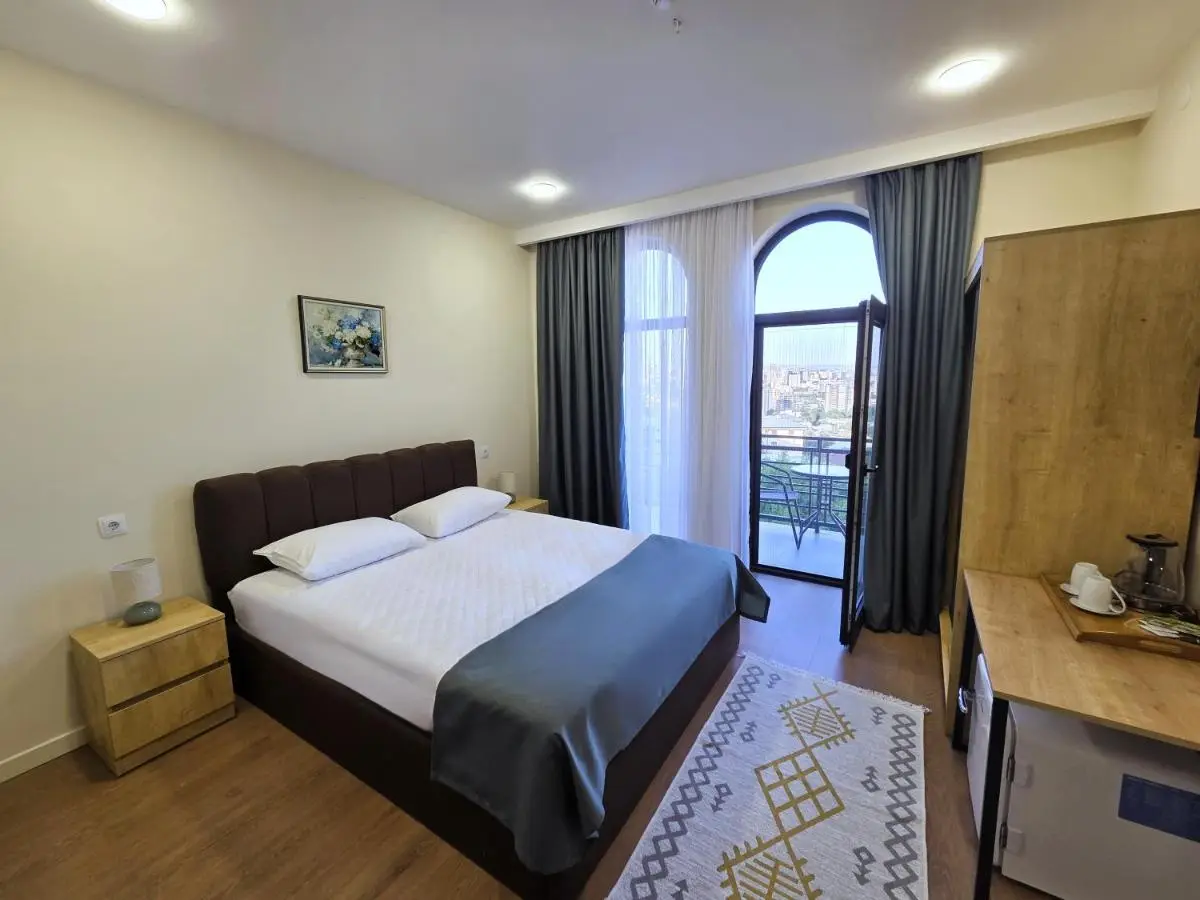 Hotel Ere's Palace