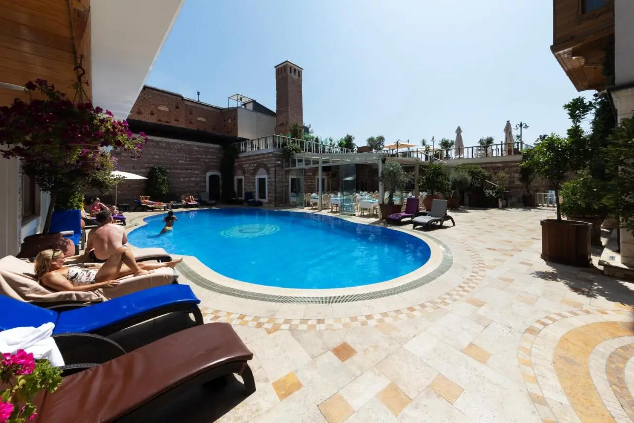 Seven Hills Palace & Spa