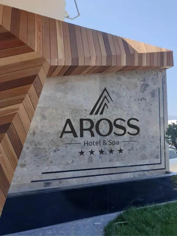 Hotel Aross