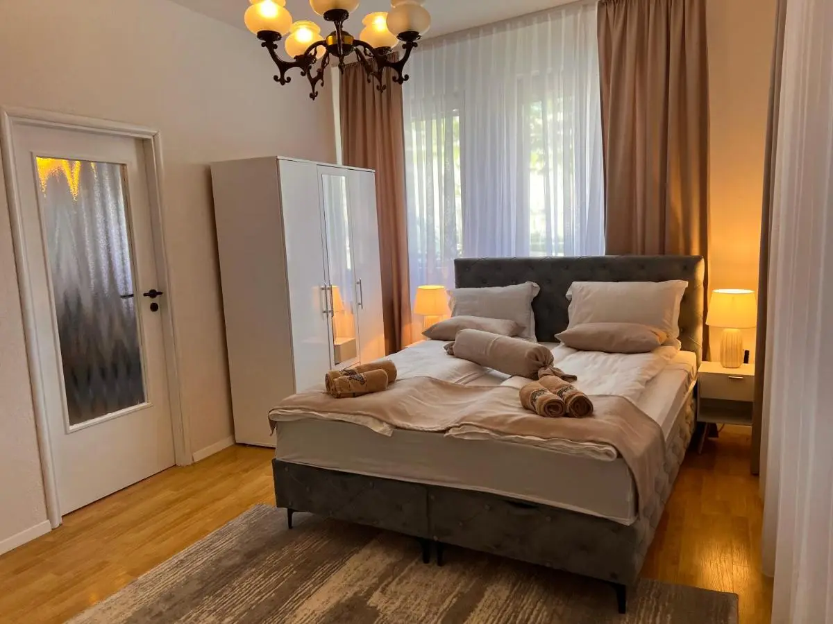 Apartment President