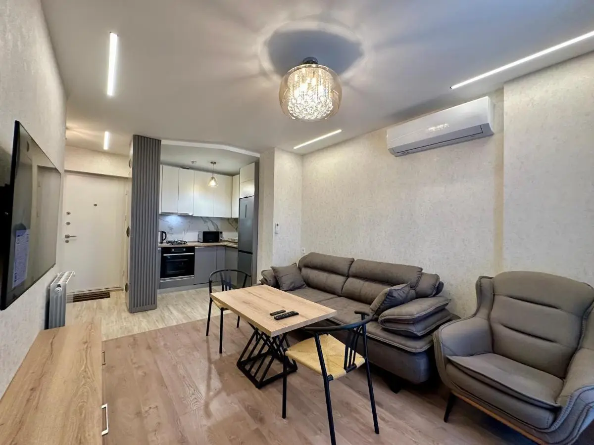 Grand Beach Apartments
