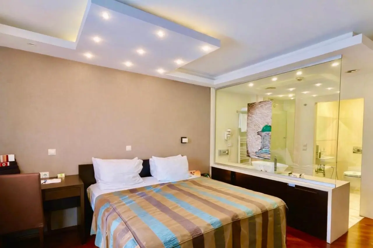 City Boutique Hotel