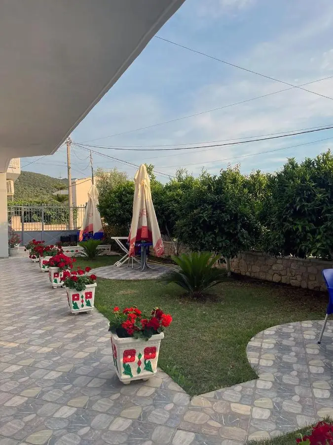 Green Garden Villa