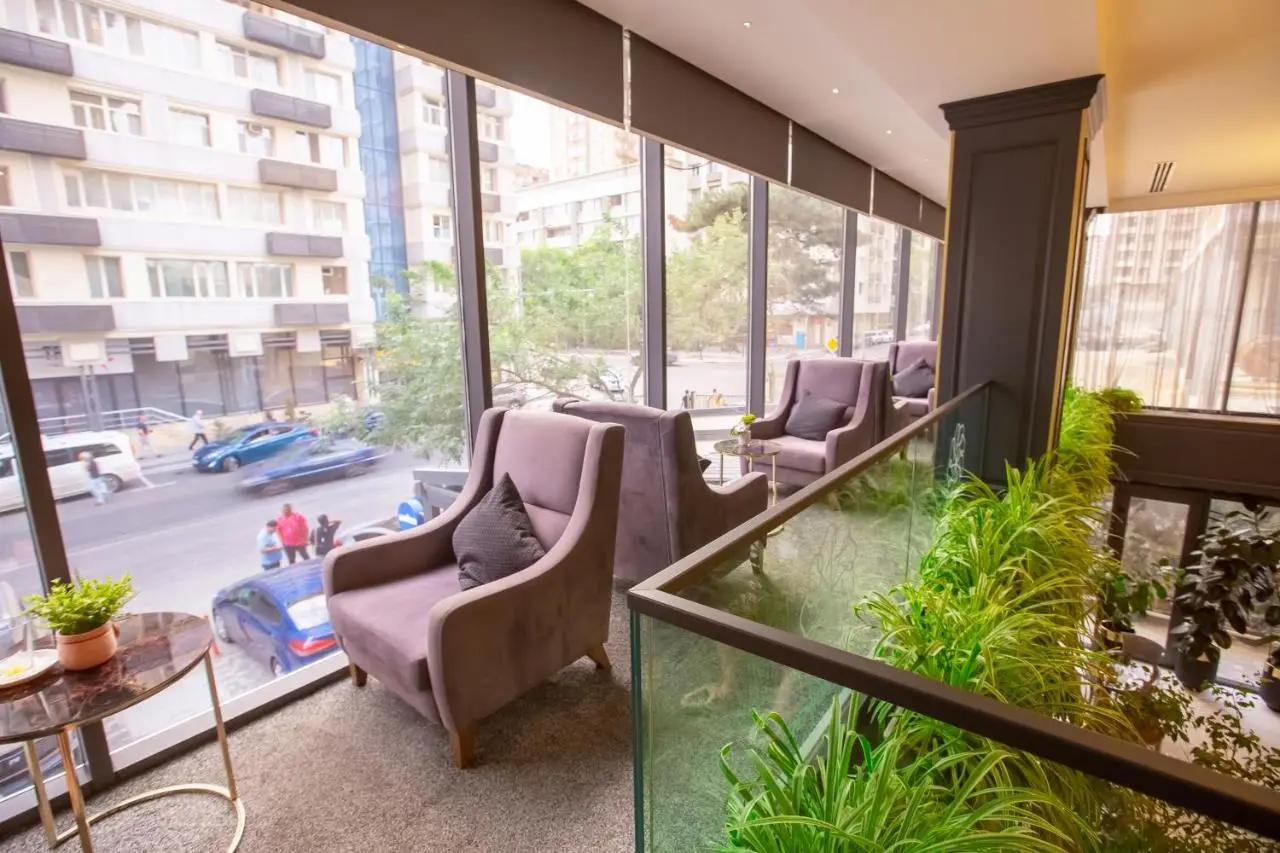 Premium Park Hotel