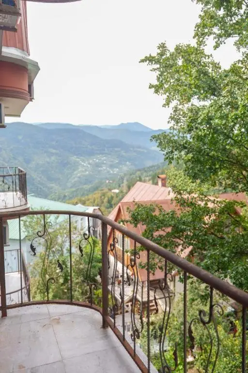 Hotel Lile • სასტუმრო ლილე