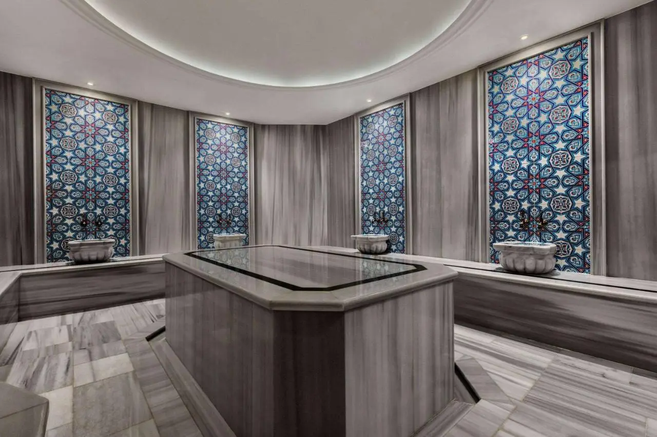 Ramada Encore By Wyndham Istanbul Basin Express