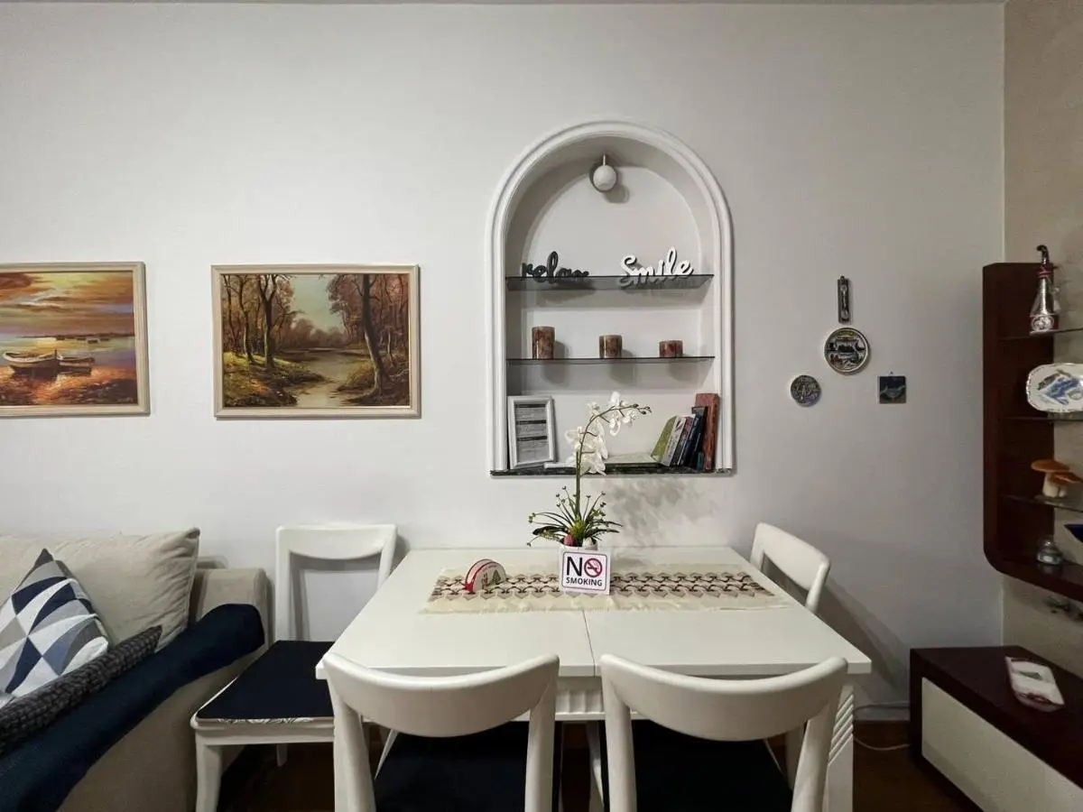 Cozy Nest Ledi