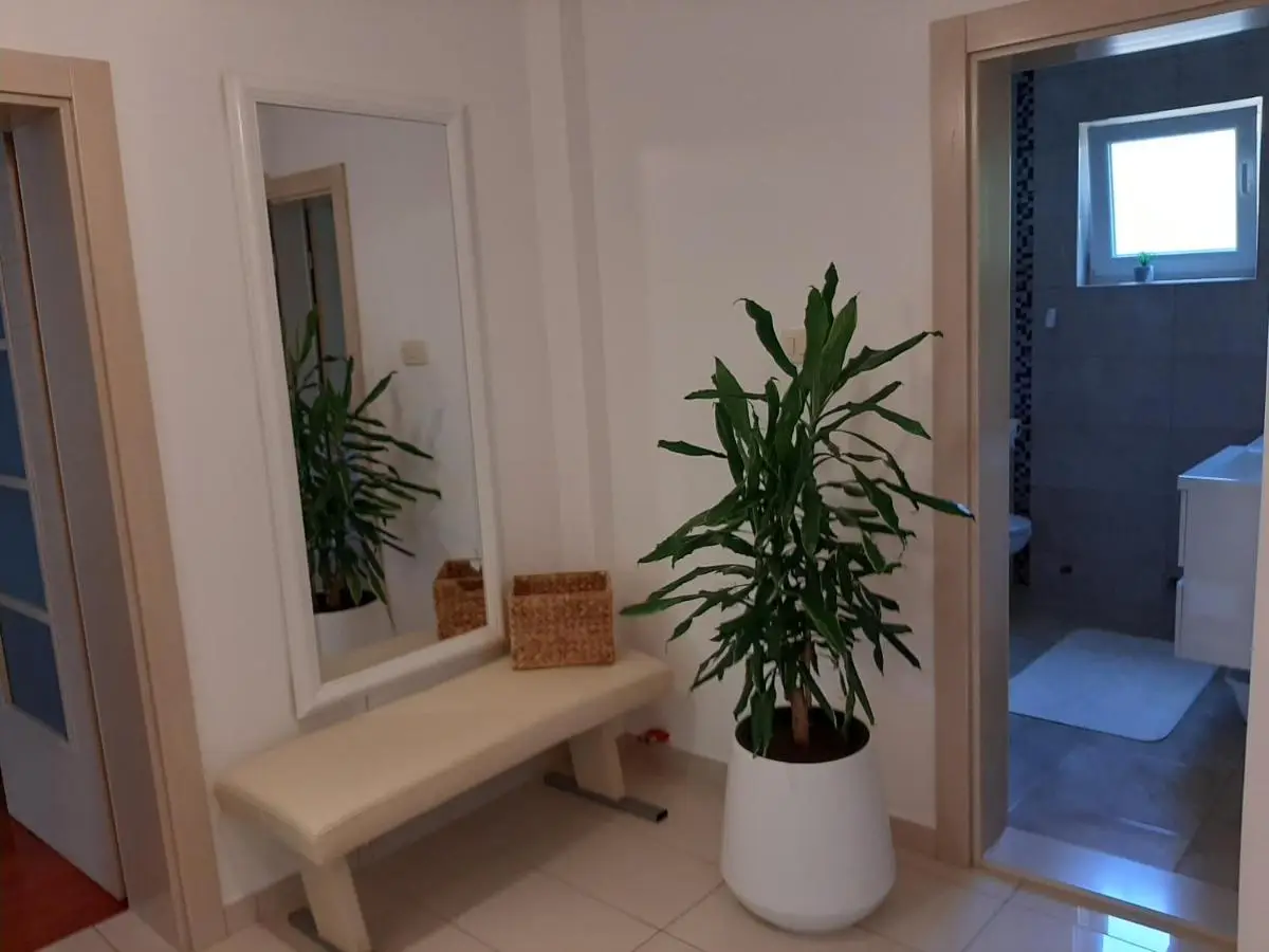 Guest House NO 13