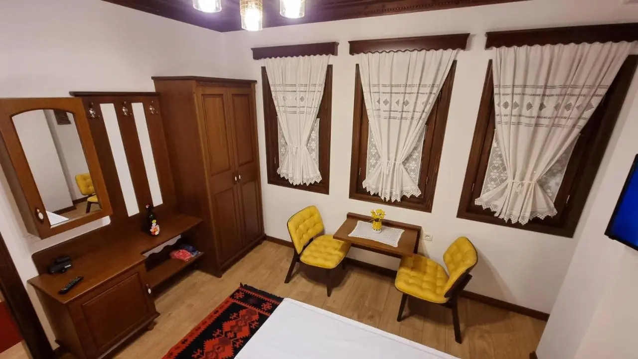 Master Hotel