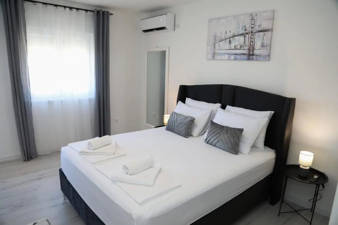 Apartman Keman