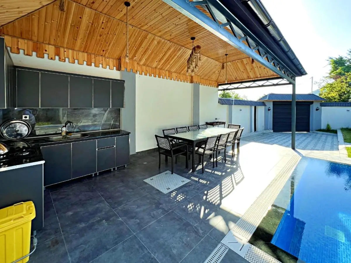 SS Mountain A-Frame Villa