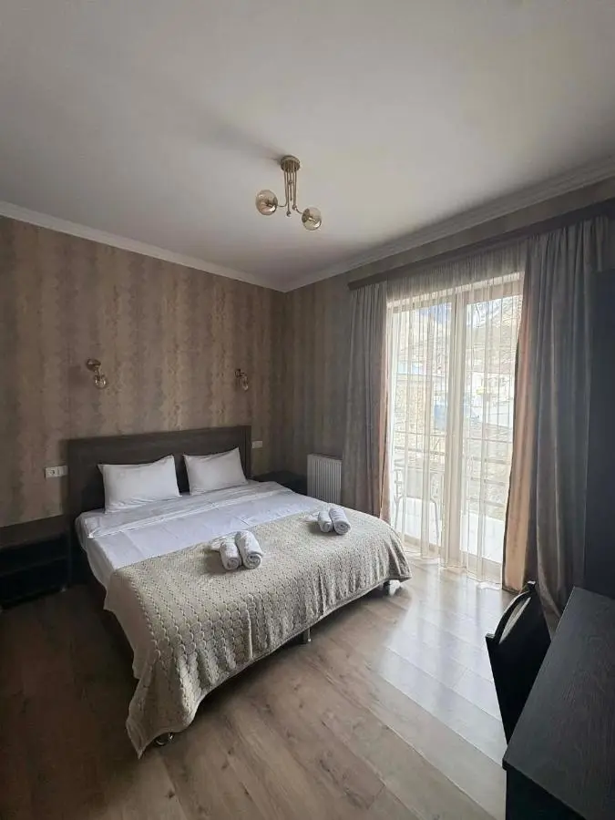 Hotel Shina