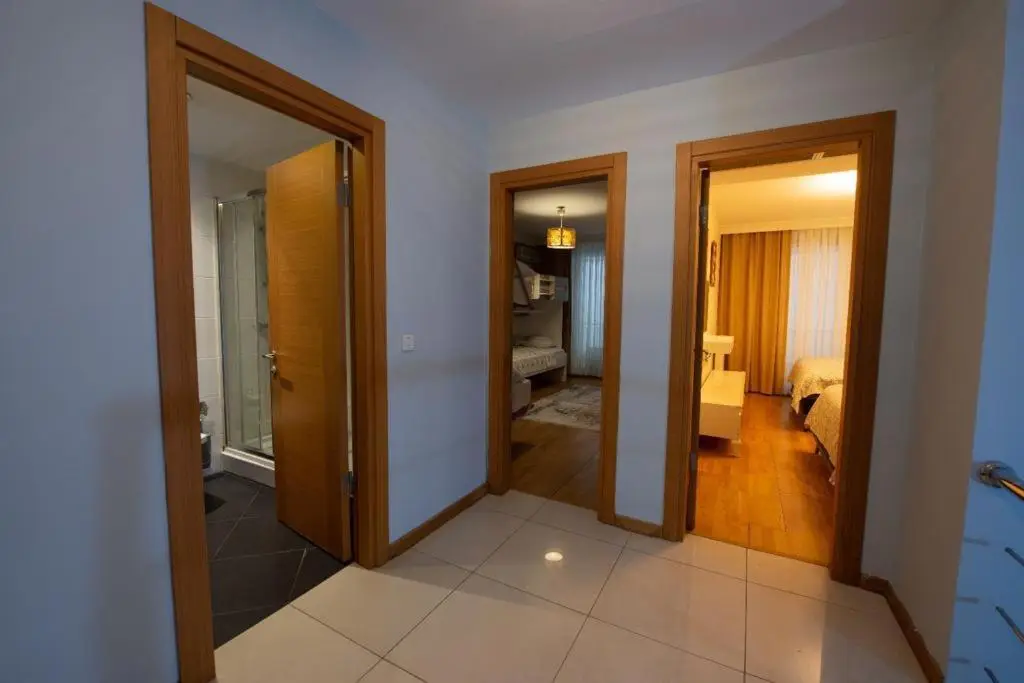 Three bedroom Duplex apartment with large terrace