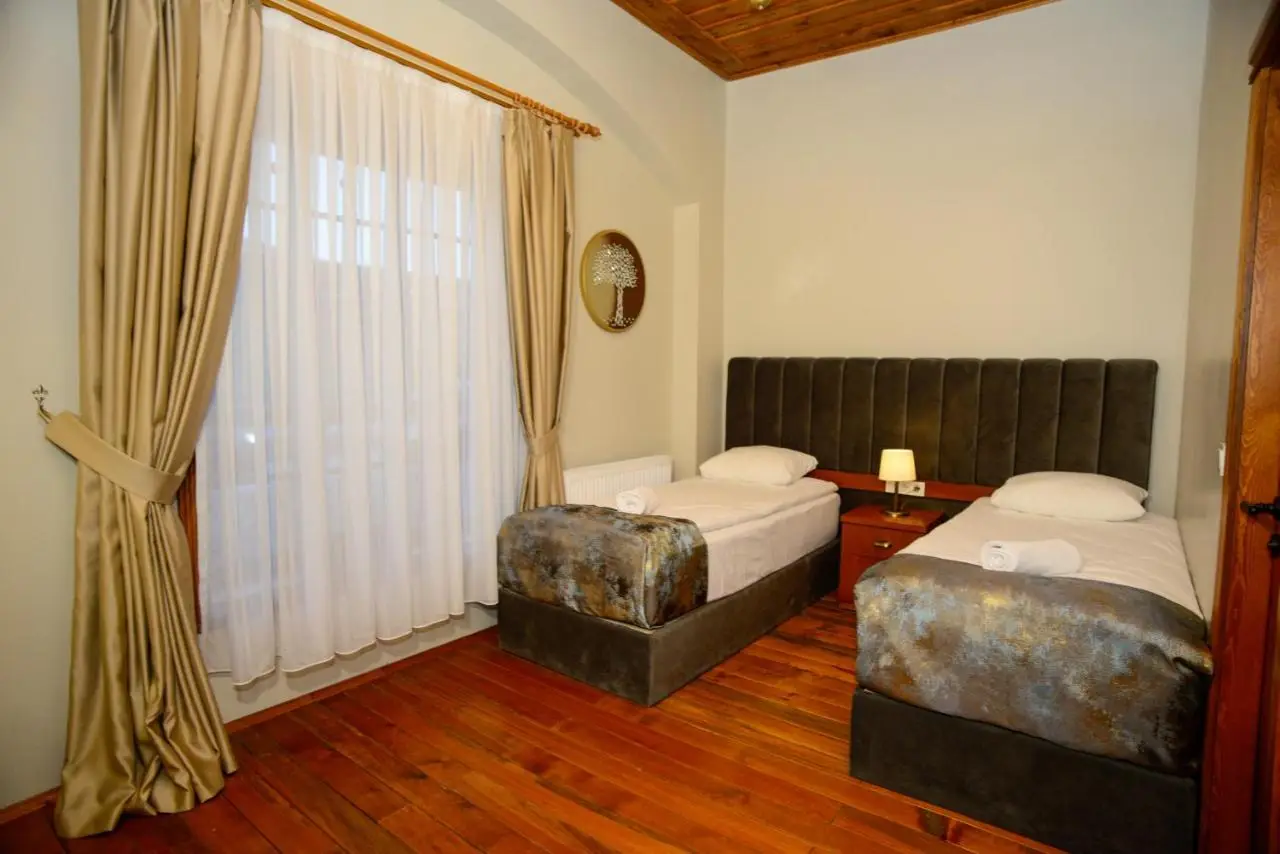 AHISKA PALAS OTEL
