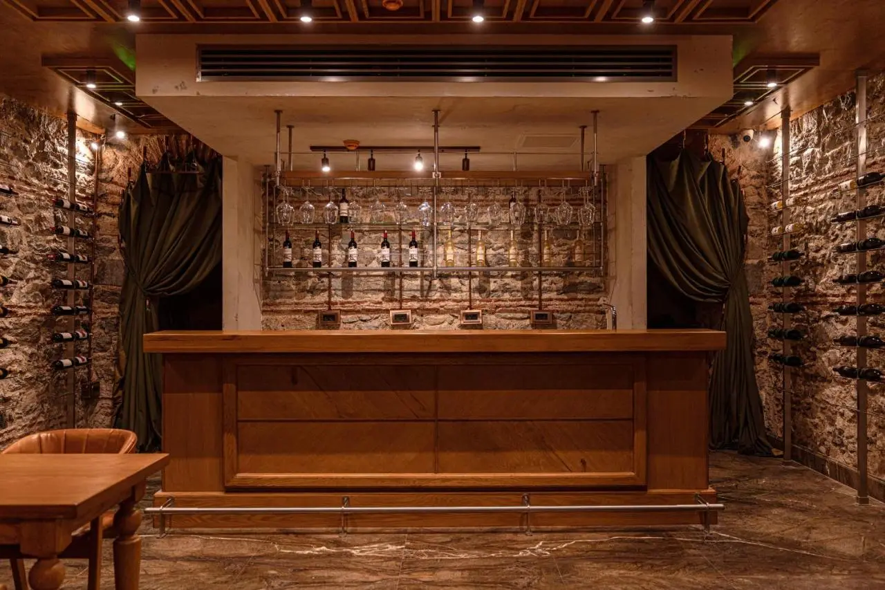 Stone Inn Galata