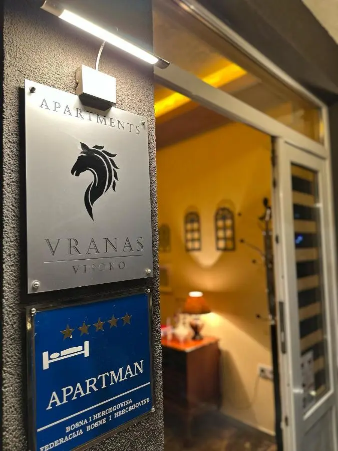APARTMENTS VRANAS