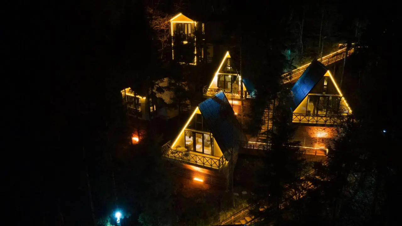 Montana Suite Bungalows