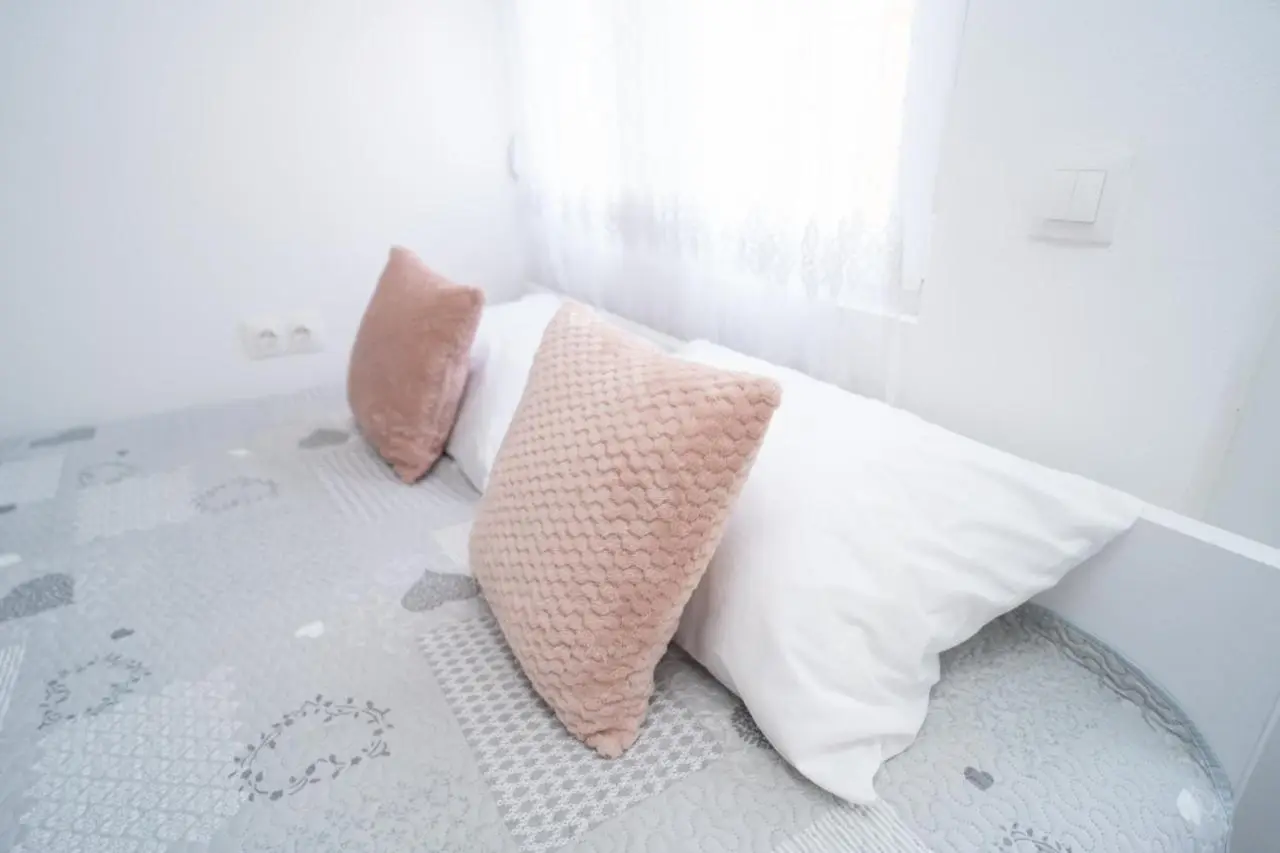 Studio Apartment Green River