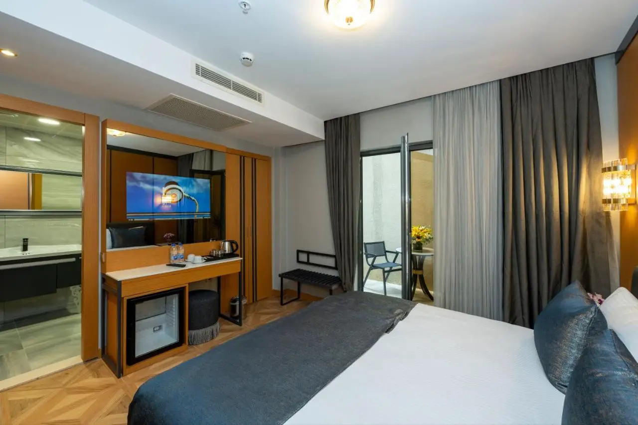 Freya Hotel