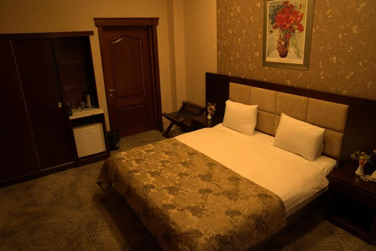 Premier Hotel