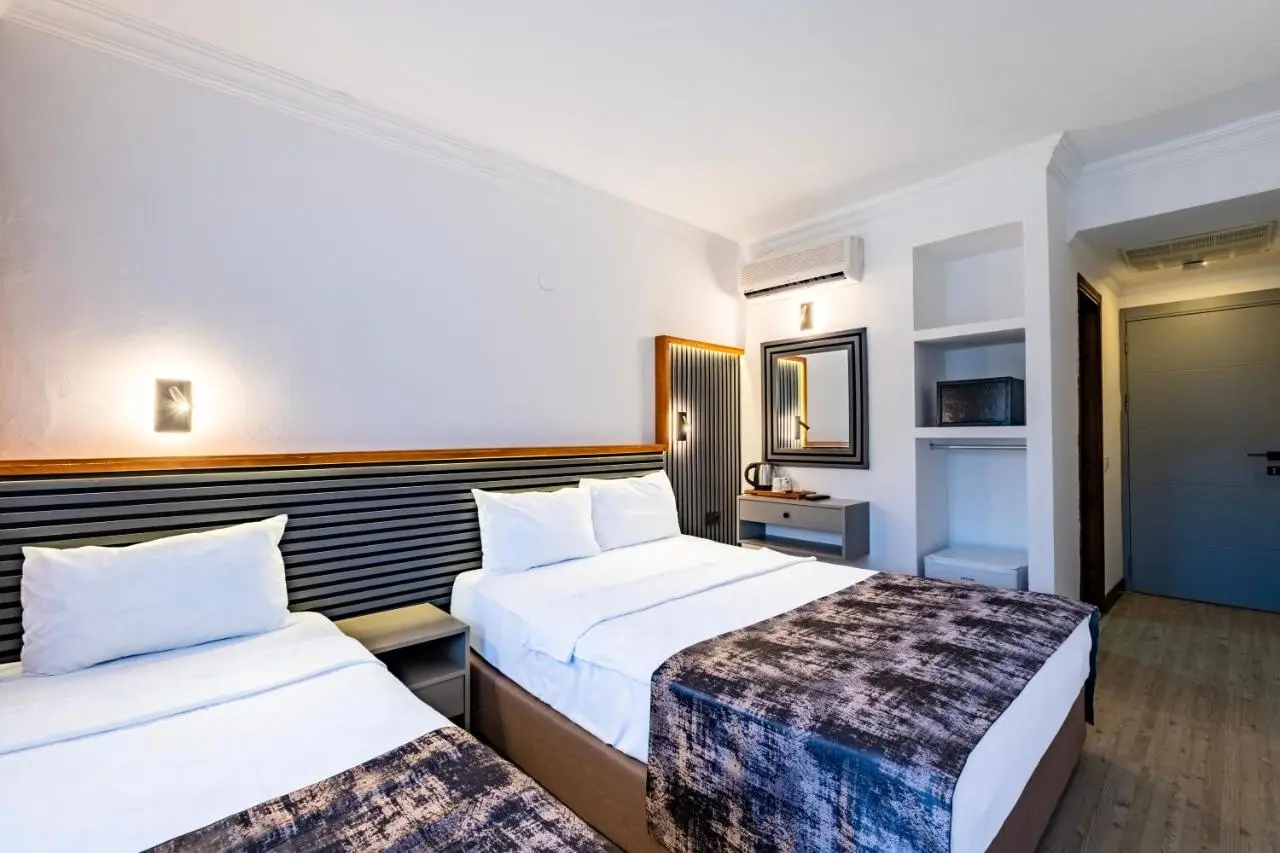 Costa Bitezhan Beach Hotel