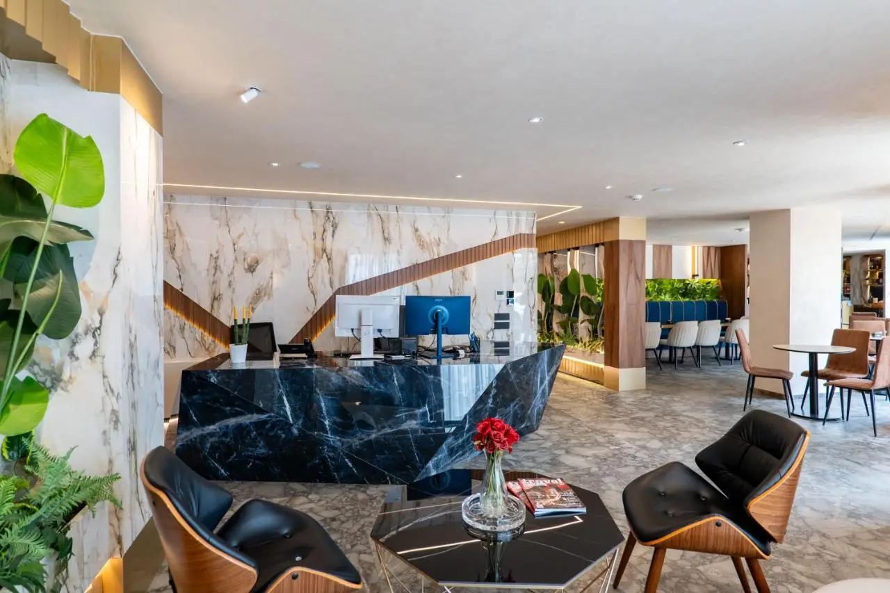 Mattis Hotel
