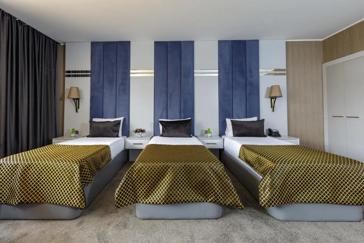 Premium Park Hotel