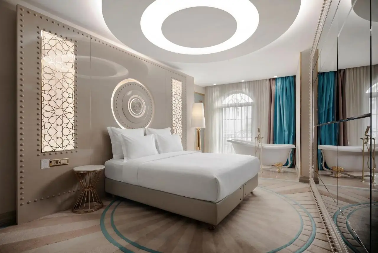 Sura Design Hotel & Suites
