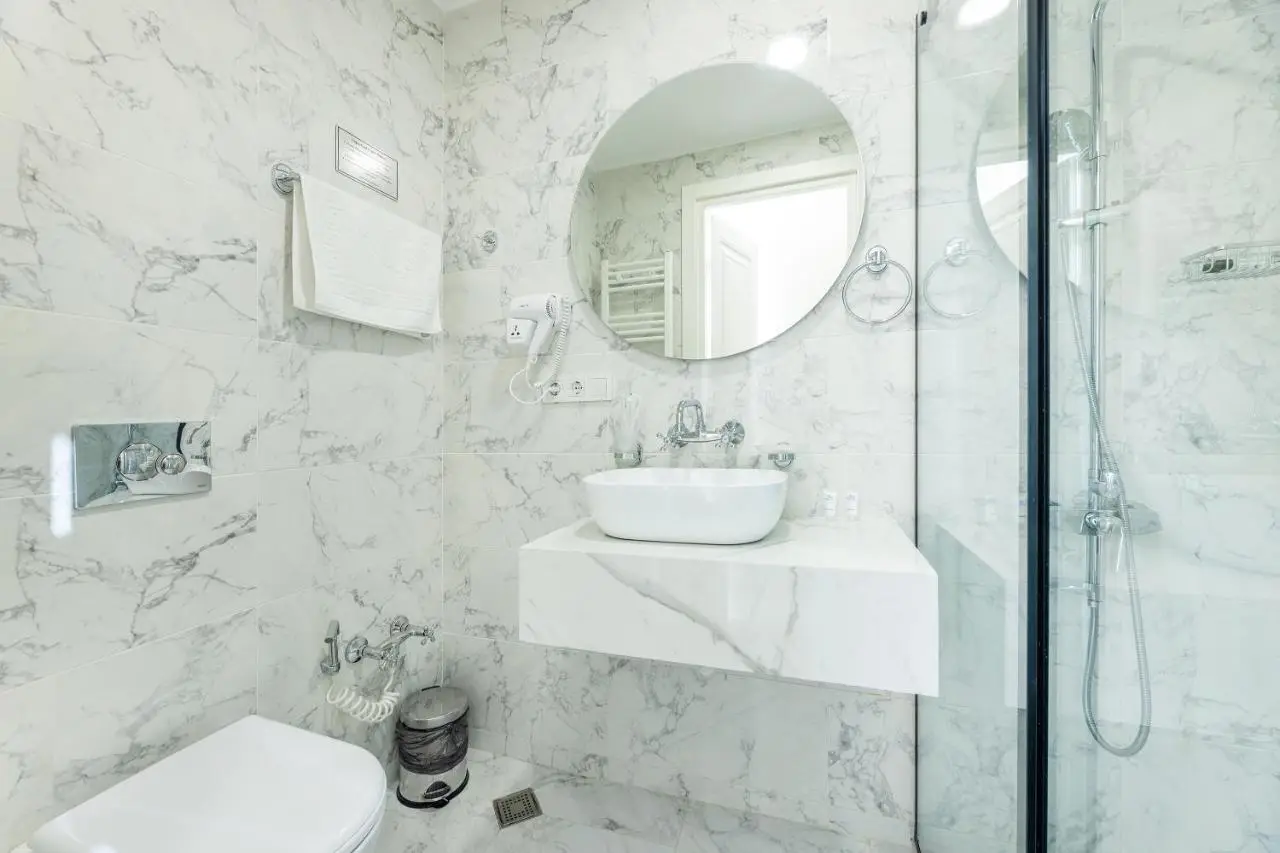 Hotel Manufacturer In Old Tbilisi
