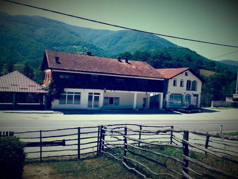 VINAC by Vrbas river guest house